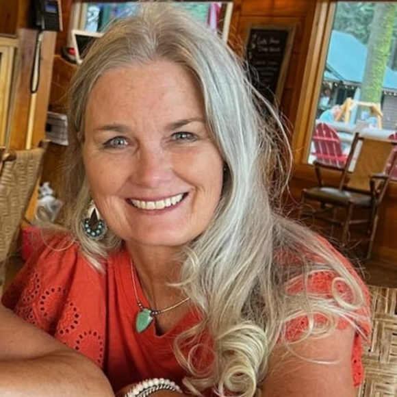 Meet your Posher, Brenda, ~HipFarmChick Designs~ - Picture 1 of 16